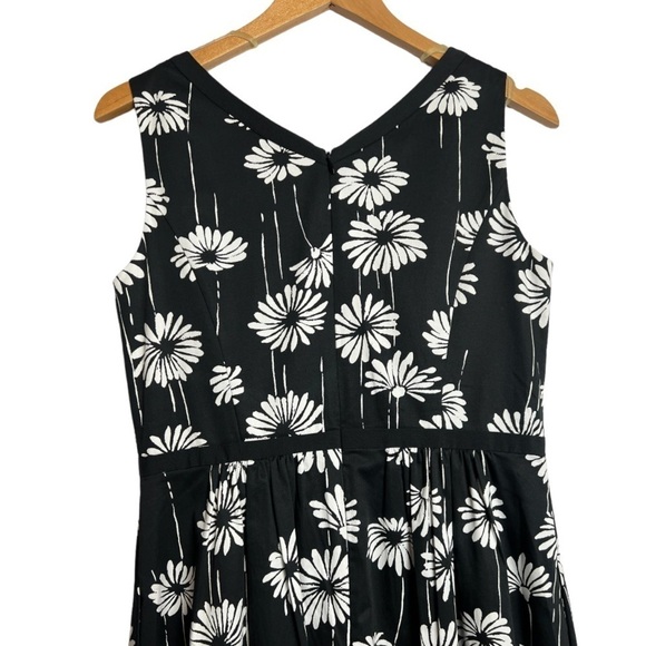 Talbots Daisies Dress Black With White Daisies Size 6 - Picture 7 of 9